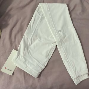 NWT Lululemon Speed Up Mid-Rise Tight 28" White Leggings Size 6